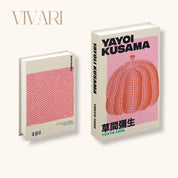 Dekoratives Modebuch | Yayoi Kusama - Rot / Ja - Vivari Livings